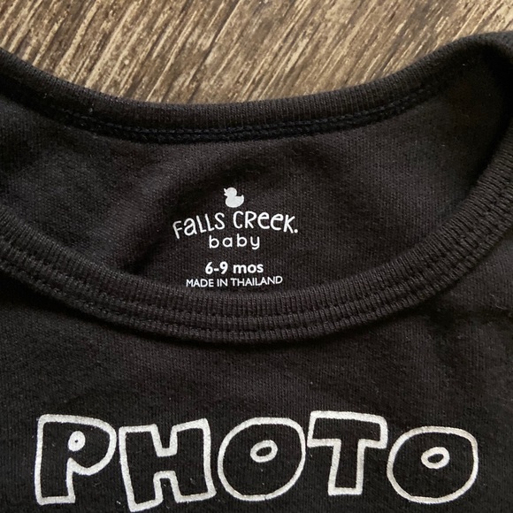 Adorable “Photo With Baby” onesie 6-9months - Picture 3 of 3